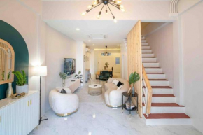 Private Model Home Patong central